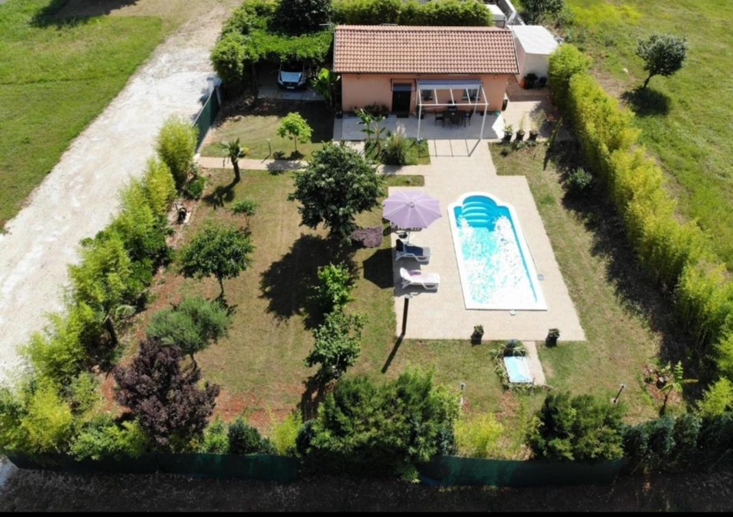 Chiara With Private Pool And Garden Villa *