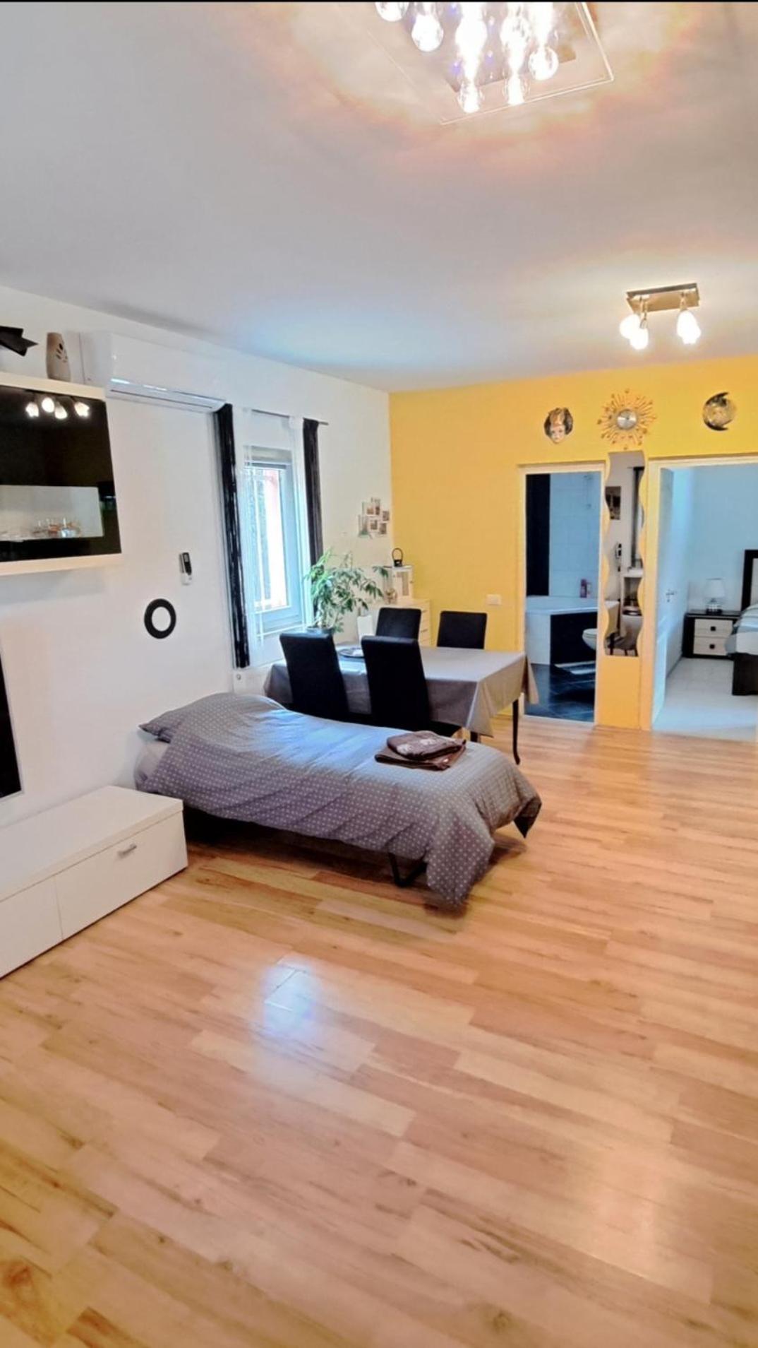 Villa Chiara With Private Pool And Garden Poreč